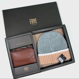 FRYE BEANIE & LEATHER WRISTLET GIFT SET
